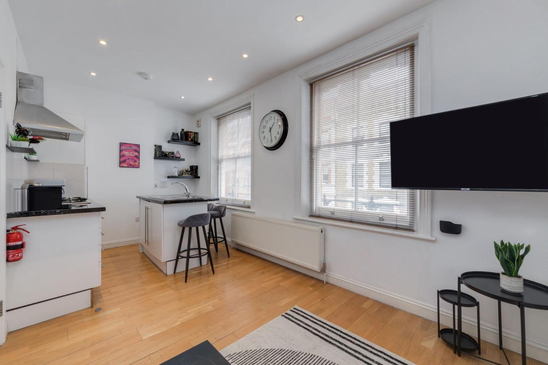 Apartament The Lipstick Palace - Fitzrovia - By Frankie Says Londra